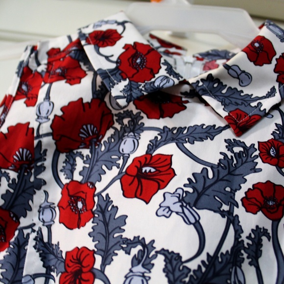 Brooks Brothers Dresses & Skirts - Brooks Brothers poppy print dress